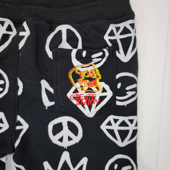 Peace Out Hoodie and Sweat pant Set - Create 2mrw  - XL - Picture 12 of 15